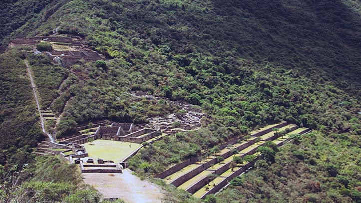 Choquequirao Trek 4 days 3 nights